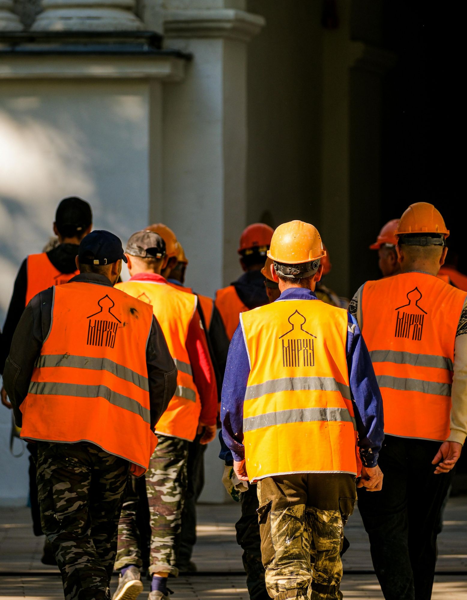 Custom WorkWear & Uniforms